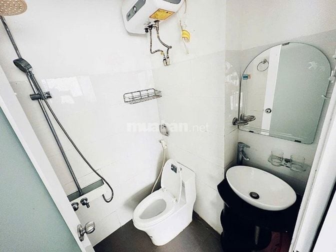 Chính chủ cho thuê phòng giá rẻ Ngay Học viện Hàng Không