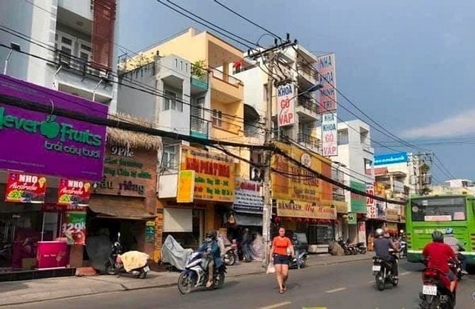 Bán gấp nhà 3,6×28m 3 lầu mặt tiền đường Nguyễn Văn Nghi Quận Gò Vấp 