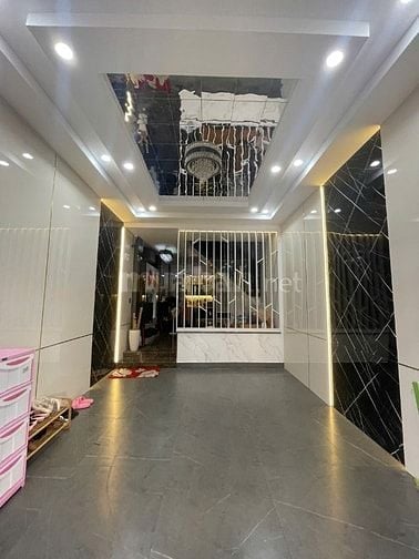 Nhà MT Cư Xá Độc Lập 4x15m, 3 lầu ST nhà mới đẹp vị trí kinh doanh