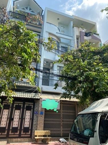 Nhà đường số 5 phạm hùng F4Q8 dt: 4x18m, trệt, 2 lầu, 1st giá 12,8 tỷ 