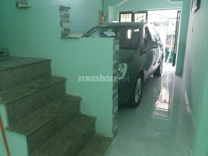 Nhà chính chủ, xe 7 chỗ đậu nhà, 3 PN, an ninh
