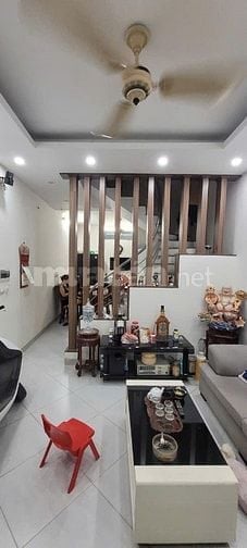 Bán nhà phố Trích sài Thụy khuê đẹp 40m 5 tầng mt 3.5m giá 8,9 tỷ