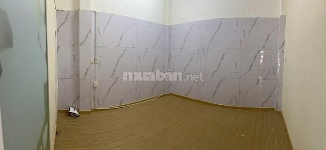Cho thuê nhà mặt tiền Trần Minh Quyền P.10, Q.10 giá 15tr