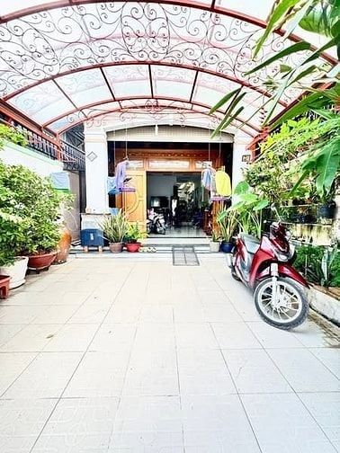  Bán nhà đường oto thông - sân đậu oto Q.2 - TP THỦ ĐỨC