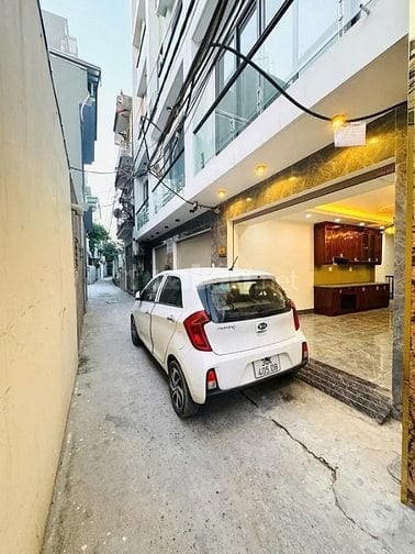 Bán nhà ngõ 68 Nguyễn Văn Linh  6 tầng thang máy gara ô tô .Giá 8,55 t