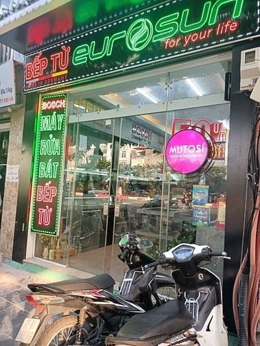 Cho thuê cửa hàng tầng 1 và 2, số nhà 79 Đại La, Hai Bà Trưng