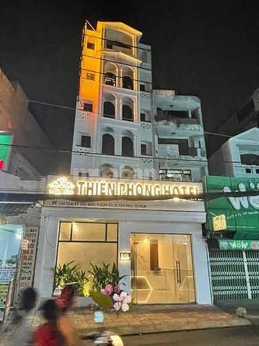 Thiên Phong Hotel Tân Phú tuyển gấp NV Buồng Phòng đi làm ngay