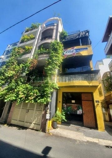Ban nhà vị trí đep.  Quân 1 . 