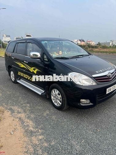 Toyota Innova 2009 G - 118000 km