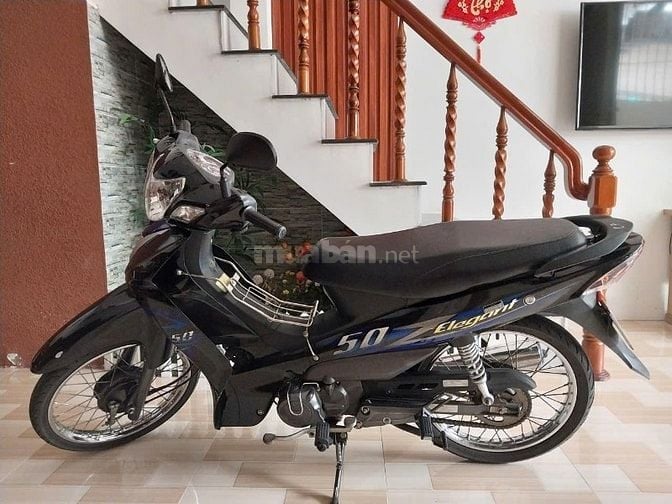 Xe SYM Elegant 50cc 2022 đen mới 90%
