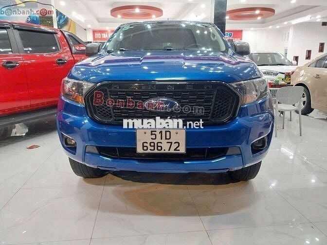 Ford Ranger XLS 2.2L 4x2 MT 2021 - 465 Triệu