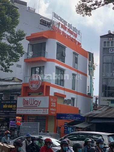 Cho thuê căn góc 313 Đường 3/2, gần ngã tư Sư Vạn Hạnh, Quận 10