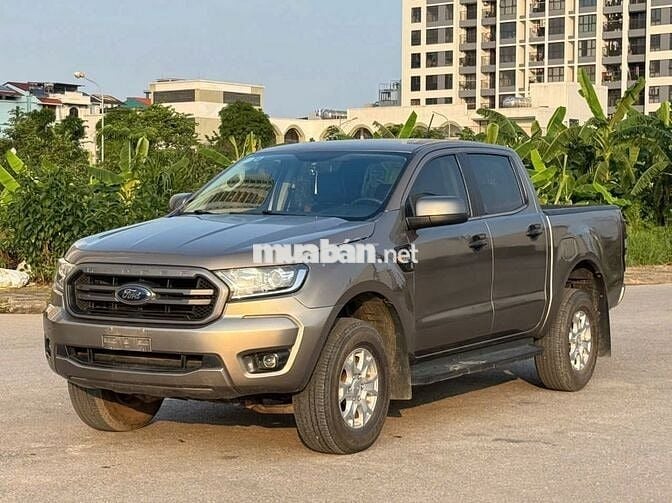 Bán xe Ford Ranger 2019 XLS 2.2L 4x2 MT màu vàng