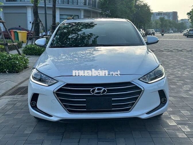 Hyundai Elantra 2017 2.0 AT - 96000 km