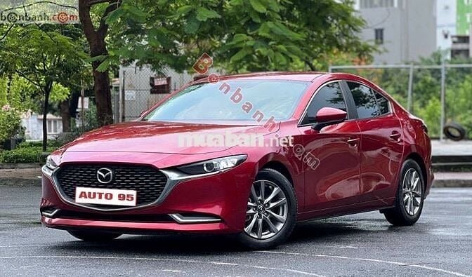 Mazda 3 1.5AT Luxury màu đỏ sx năm 2020