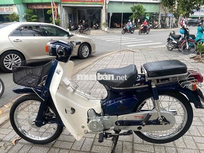 Cup 50cc ( học sinh đi học )