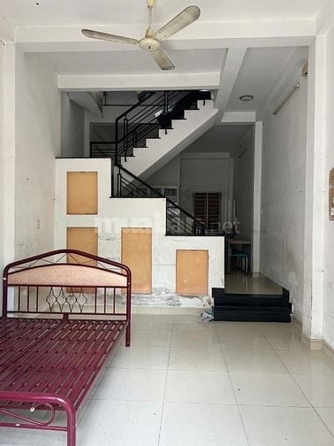 Nhà cho thuê sau lưng chợ Bình Triệu 5tr/tháng