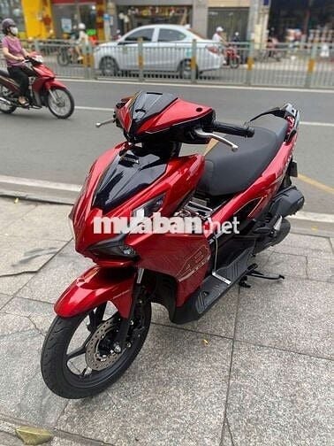 Honda air blade 125 4val mới 99% Bstp chính chủ
