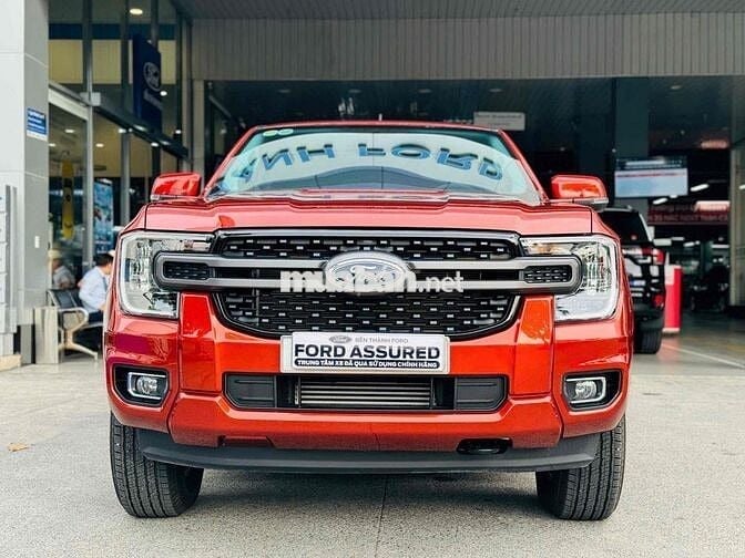 Ford Ranger 2025 XLS 2.0L 4x2 AT lướt 5.000km