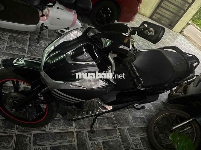nhà thừa xe chính chủ cần bán sh 125 đi hơn 4 vạn
