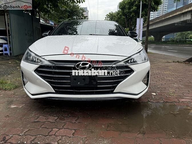 Hyundai Elantra 1.6 MT 2019
