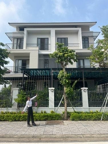 🌟DUY NHẤT  BIỆT THỰ SONG LẬP GÓC – 3 MẶT THOÁNG – VIEW CÔNG VIÊN – SỞ