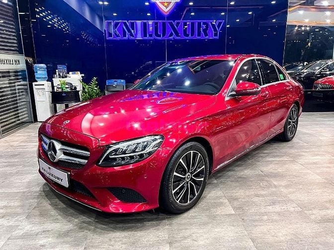 Mercedes-Benz C200 SX 2019 – Chuẩn xe đi phố sang trọng, lịch lãm, bền