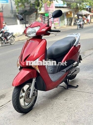 HONDA LEAD 110 ĐỜI 2011 -XE CÒN RẤT ĐẸP VÀ MỚI Ạ