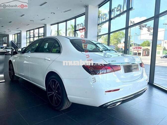 Mercedes Benz E class E180 2023