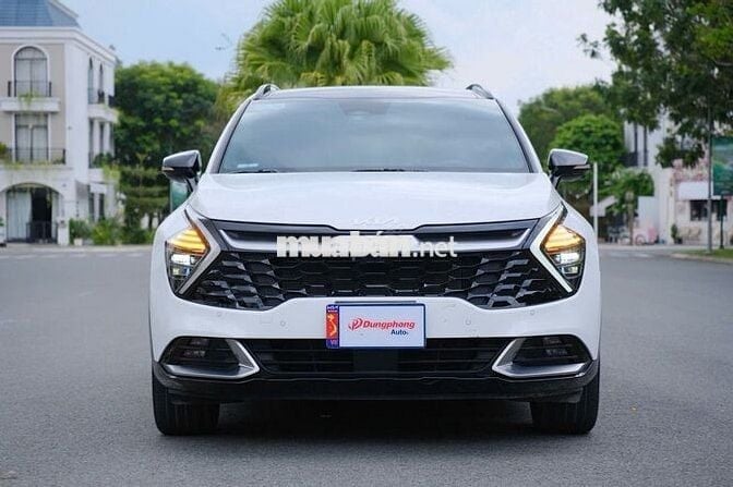 KIA SPORTAGE 2024 - 10,000km