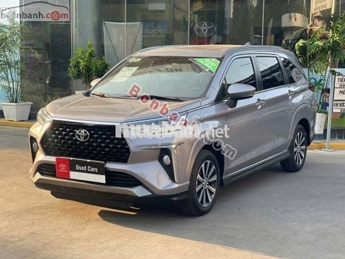 Toyota Veloz Cross 1.5 CVT 2024