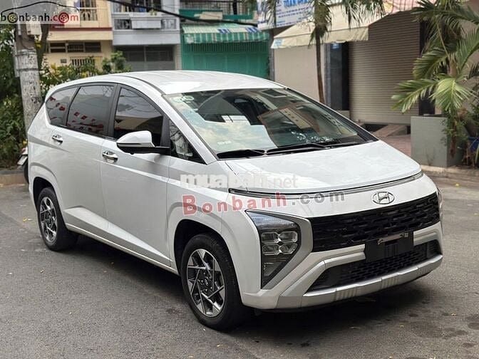 Hyundai Stargazer Cao cấp 1.5 AT 2022