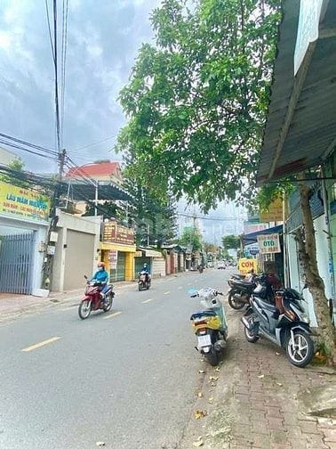 NHÀ MẶT TIỀN NGÔ QUYỀN – 4 PHÒNG NGỦ, SÂN Ô TÔ – ĐÃ HOÀN CÔNG – GIÁ 9 