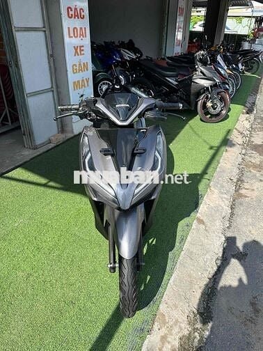 Honda vario 125 ( góp cần cccd không nợ xấu )