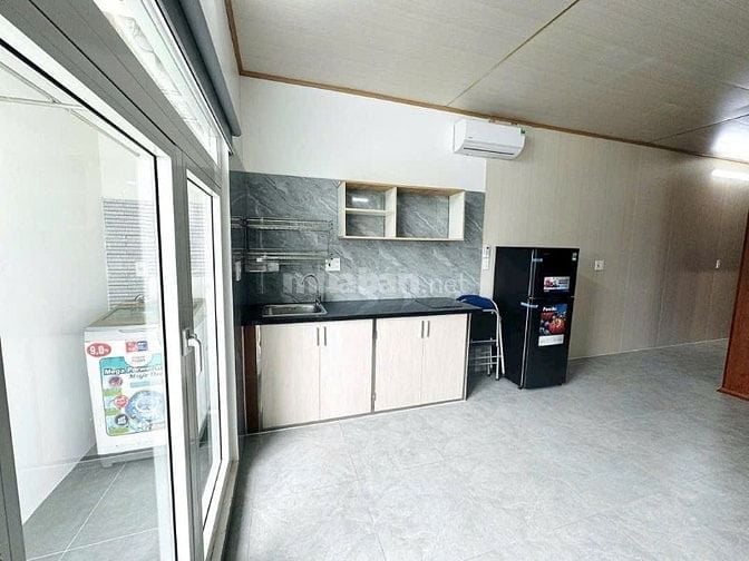 Bán gấp căn hộ dịch vụ 306m2, 18PN, 18WC, giá tốt tại Võ Nguyên Giáp