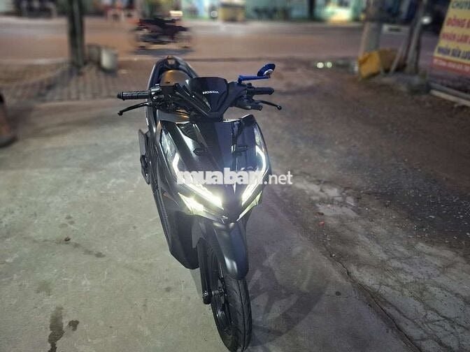 Honda variô. 125 đk 2022. Bs 62 cà vẹt đầy đủ