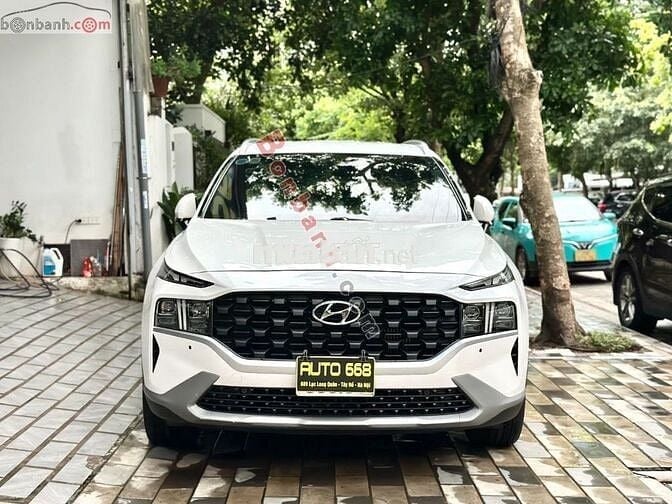 Hyundai SantaFe Tiêu chuẩn 2.2L 2023