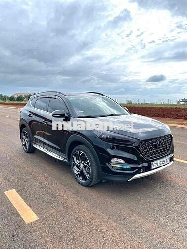 Hyundai Tucson 2018 1.6 AT Turbo - 42000 km