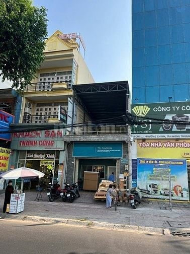Cho thuê nhà mặt tiền Trường Chinh, P.T.T.Tây, Q.12 giá 26tr
