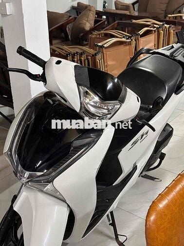Chính chủ cần bán SH150i nhập