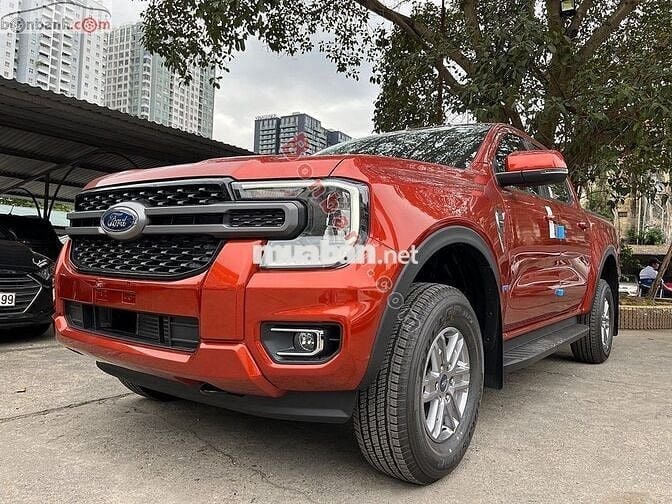 Ford Ranger XLS 2.0L 4x4 AT 2025