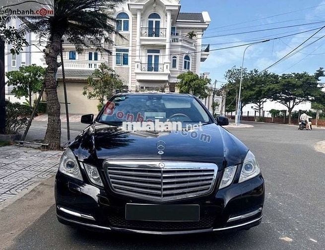 Mercedes Benz E class E300 2010