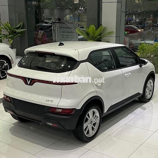 VINFAST VF5 SIÊU KHUYẾN MẠI NGÀY KHAI TRƯƠNG 3S
