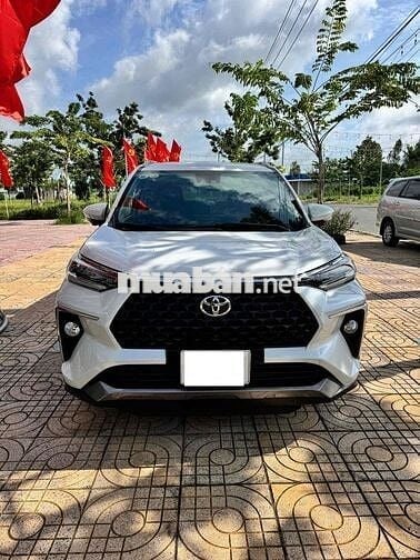Toyota Veloz Cross Top 2025 - 3800 km 6XX