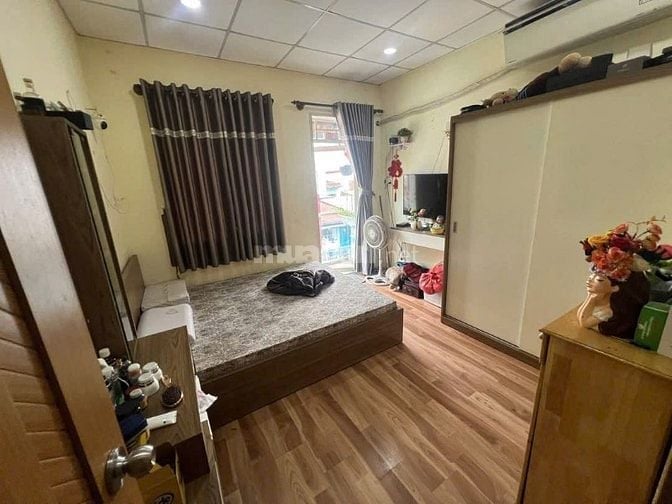 Bán nhà hẻm xe hơi đường 3 Tháng 2, Phường 12, Quận 11, nhà mới đẹp