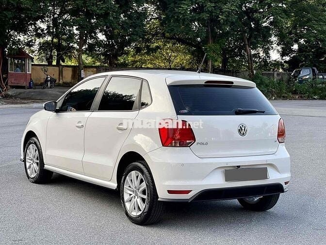 Volkswagen Polo 2016 1.6 Hatchback - 40000 km