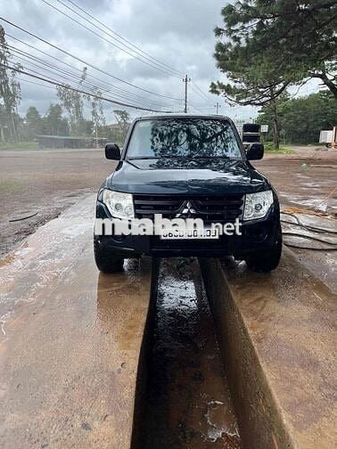 Mitsubishi Pajero 2007 3 - 300000 km