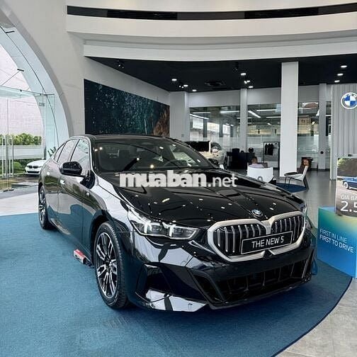 BMW 5 Series 2025