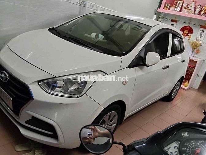 Hyundai Grand i10 2018 Sedan 1.2 Base - 146000 km