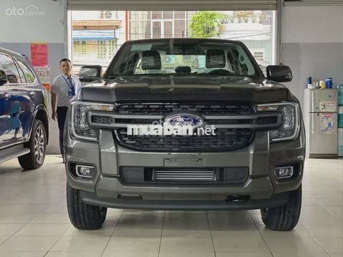 Ford Ranger XLS 2.0L 4x2 AT 2025